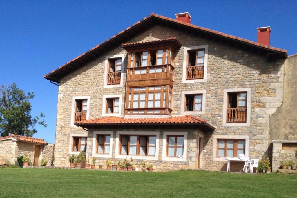Vila La Casona De La Bisa Colombres Exteriér fotografie