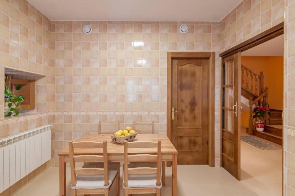 Vila La Casona De La Bisa Colombres Exteriér fotografie