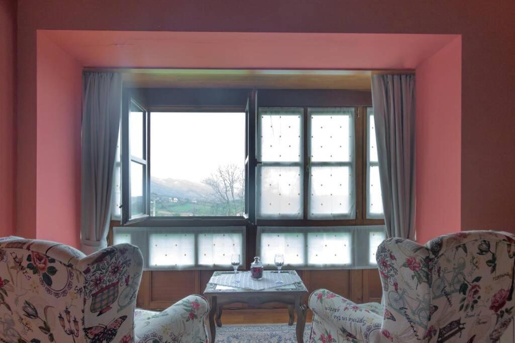 Vila La Casona De La Bisa Colombres Exteriér fotografie