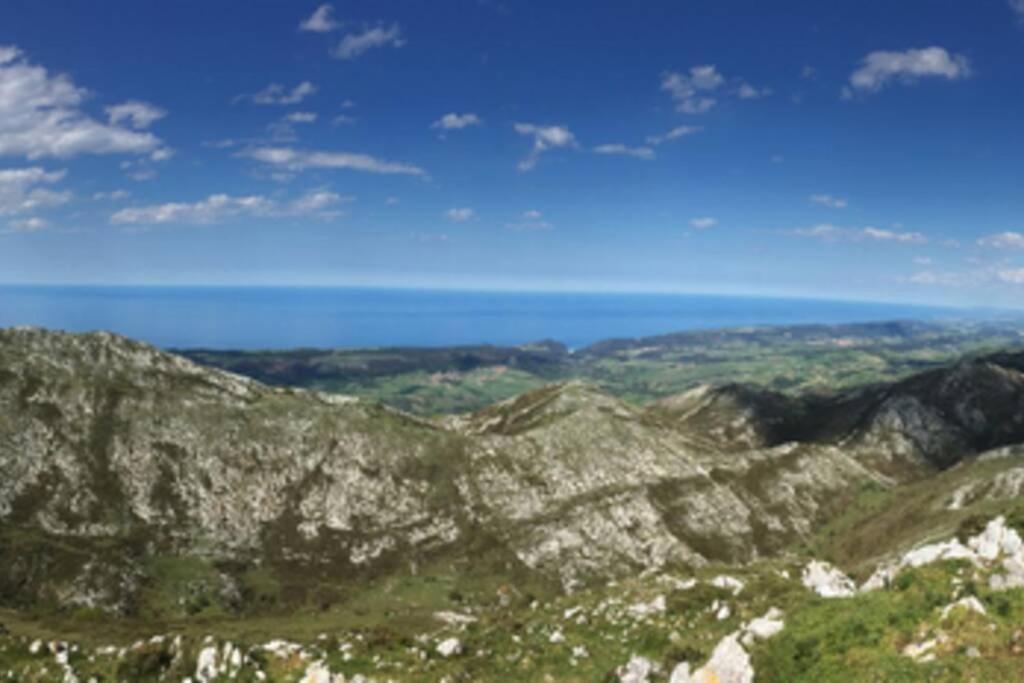 Vila La Casona De La Bisa Colombres Exteriér fotografie